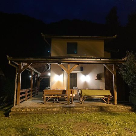 Treehouse Villa Padurea Neagra Eksteriør bilde